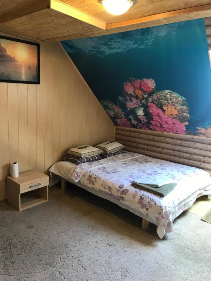 Viesu Nams Juras Sapni Hotel Dundaga Eksteriør billede