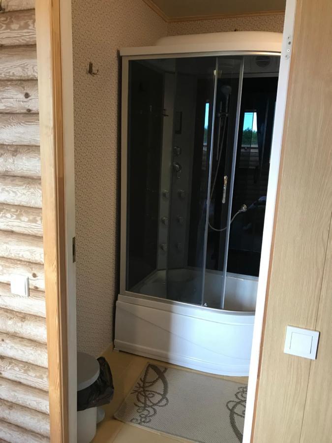 Viesu Nams Juras Sapni Hotel Dundaga Eksteriør billede